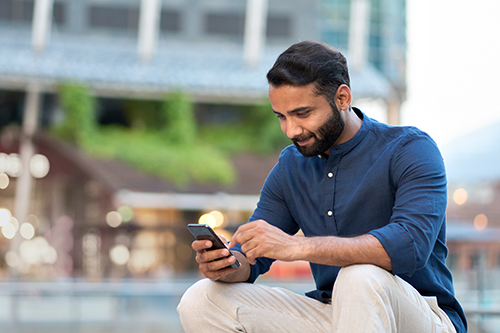 Achieving Digital Experience Transformation in Online Retail Banking